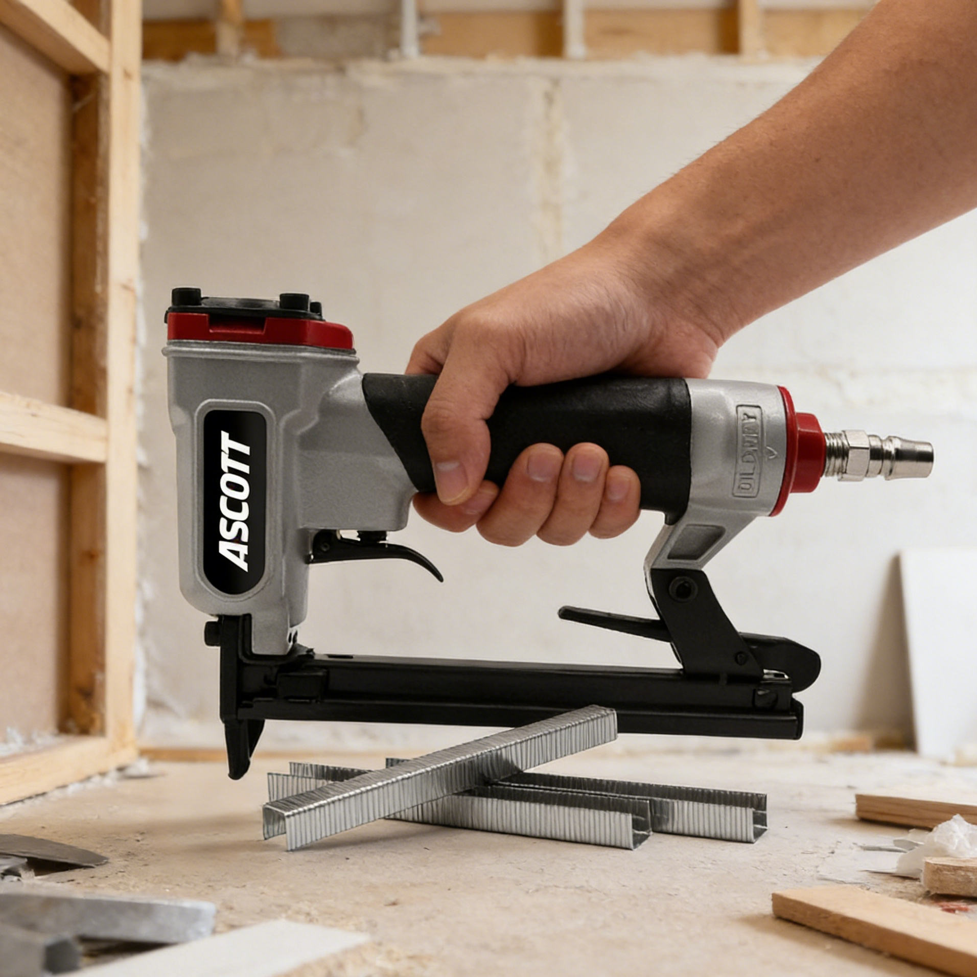 Agrafeuse pneumatique automati - Woodworking Industry avis et prix