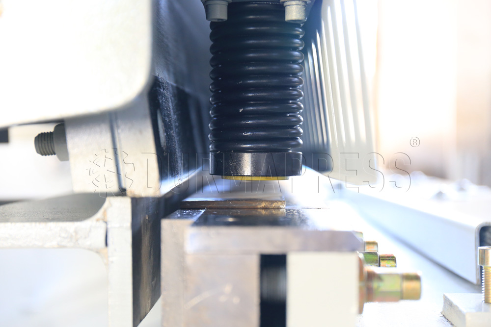 Cisaille hydraulique pour mout - Woodworking Qc avis et prix